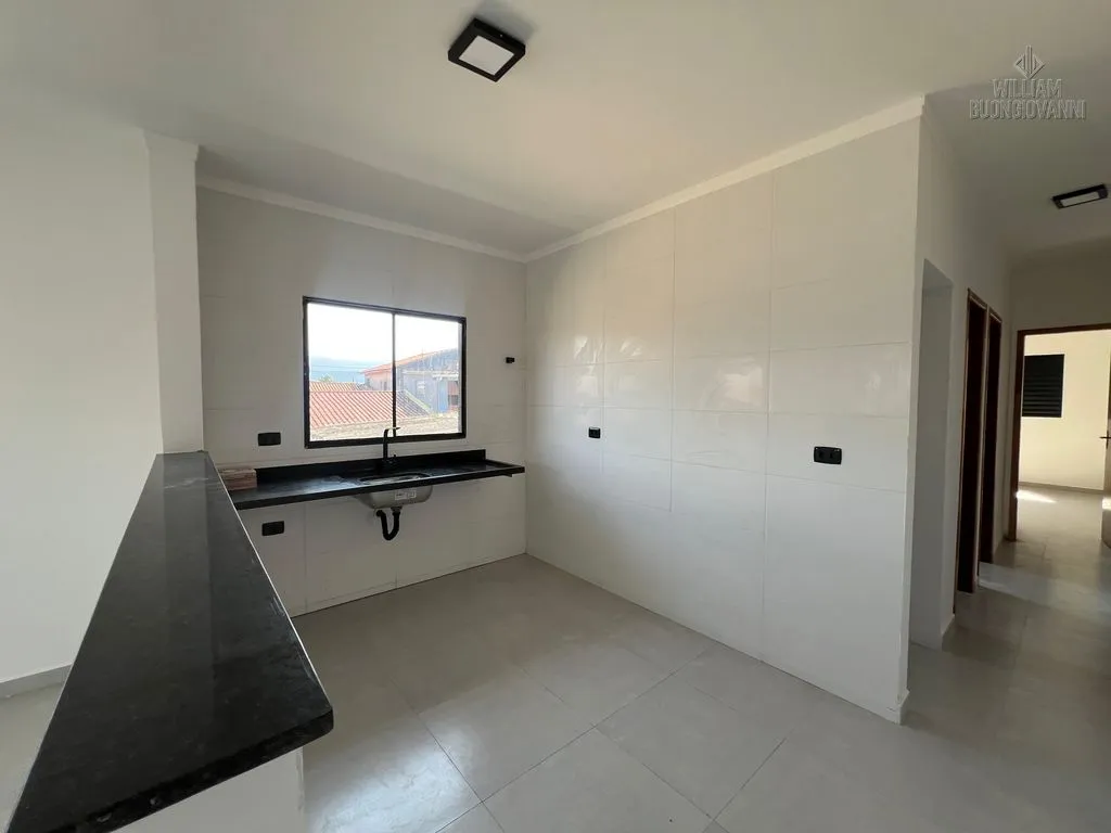 Imagem Seu Novo Sobrado Espera por Você! Conforto, Espaço e Qualidade de Vida
