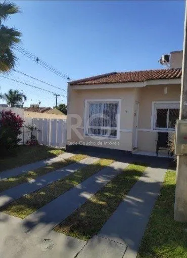 Imagem Casa Condominio para Venda - 90m², 2 dormitórios, 2 vagas - Olaria