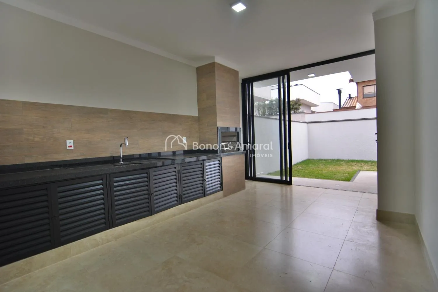 Imagem Casa térrea nova de 3 suítes à venda no Condomínio Reserva Real - Paulínia/SP.