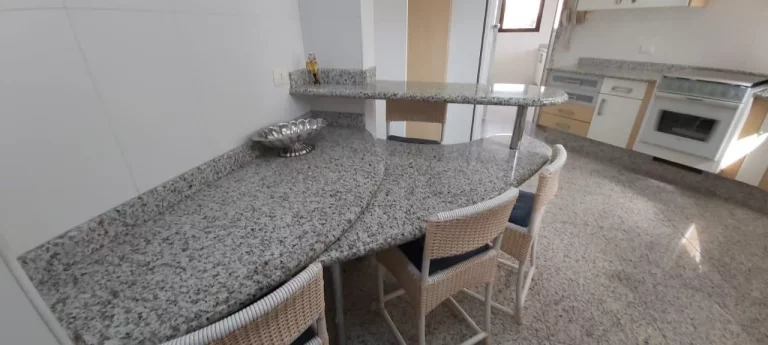 Imagem Ed. Lygia Guidotti Alves- Centro - Alto padrão, 1 por andar, 256 m² de área útil, com 4 dormitó...
