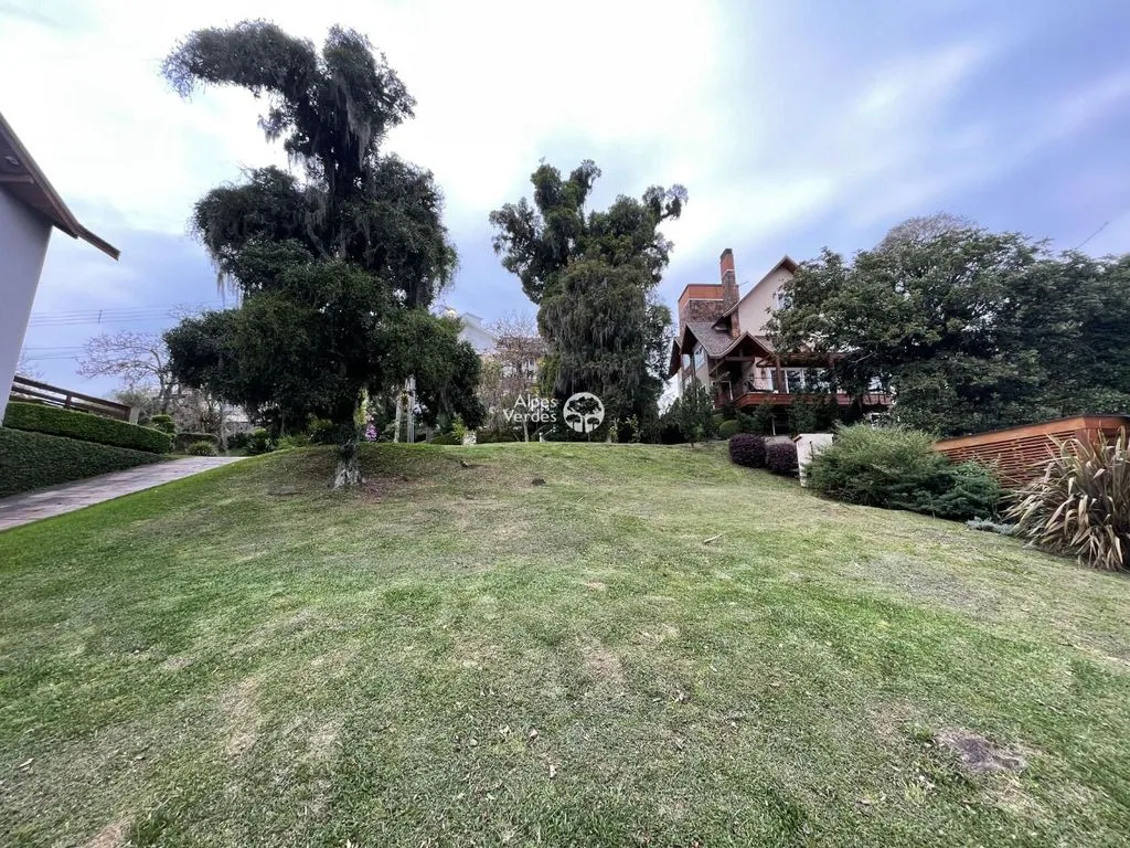 Imagem Terreno a venda por R4 900.000,00 - Mato Queimado, Gramado/R