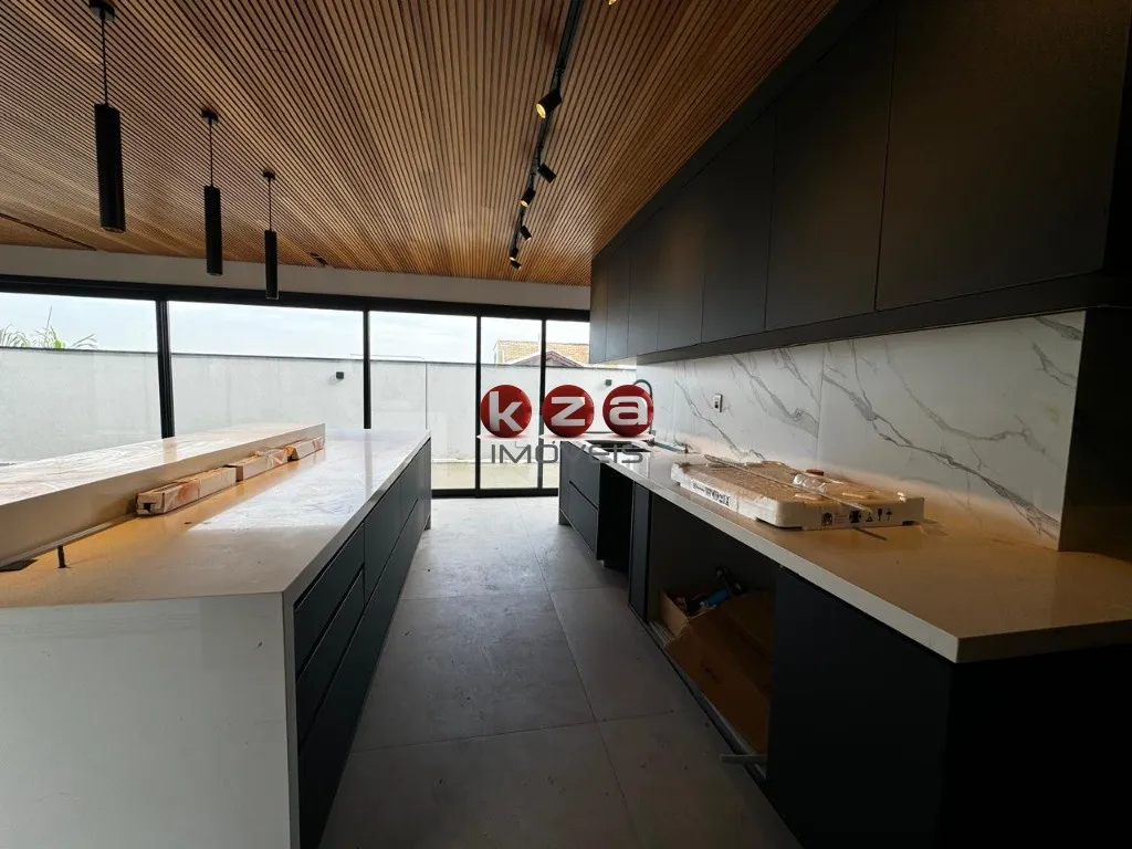 Imagem Casa de luxo nova a venda no Swiss Park, Campinas-SP, com 4 suítes e 310m² de área privativa!