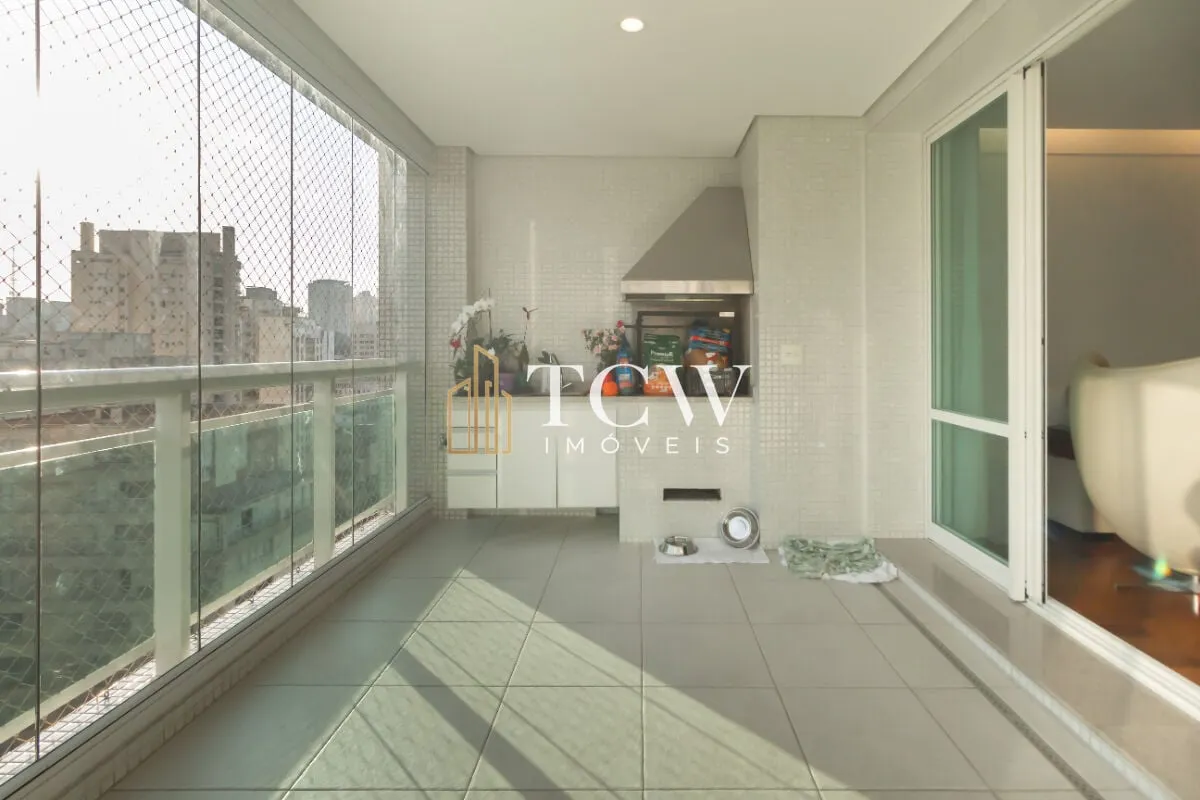 Imagem Apartamento 3 Suítes em Aclimação SP
