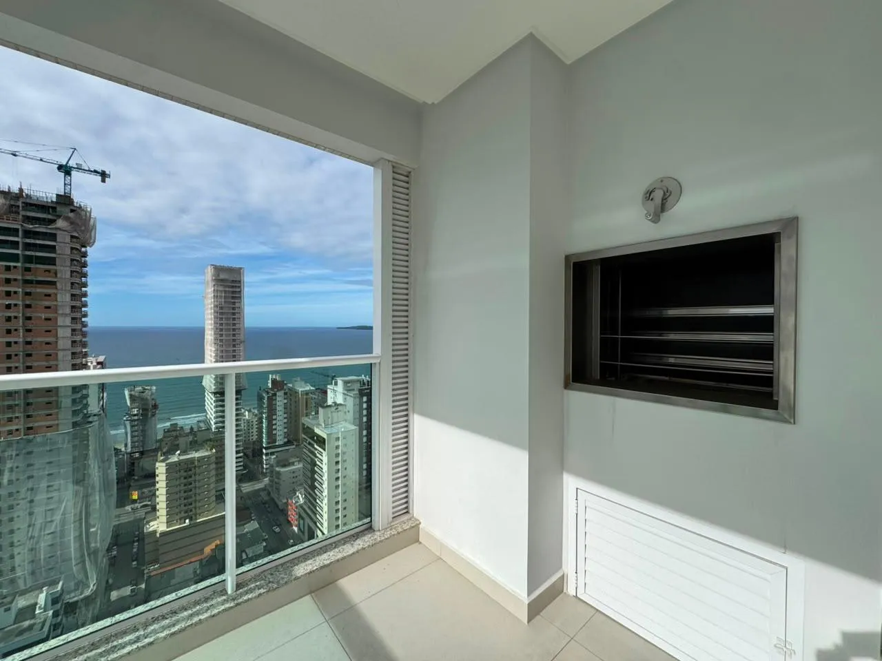 Imagem Apartamento à venda com 160m2 por R$ 2.800.000,00
