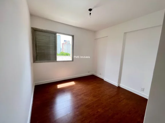 Imagem Três dormitórios para venda de 122m² na Vila Olímpia