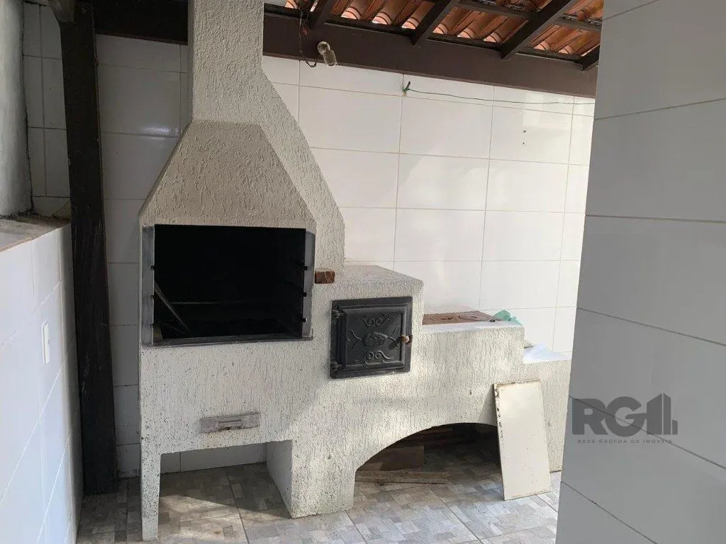 Imagem Vende-se belíssimo apartamento 3 suítes, de frente, próximo ao Parcão, reformado e com pátio - 194m² - Auxiliadora