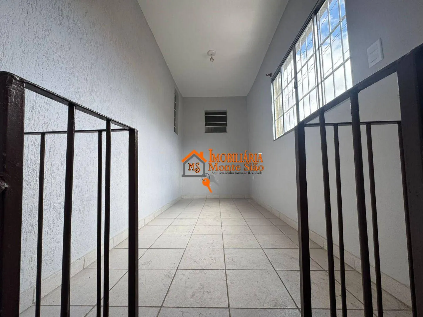 Imagem Sobrado com 2 dormitórios à venda, 250 m² por R$ 690.000,00 - Gopoúva - Guarulhos/SP