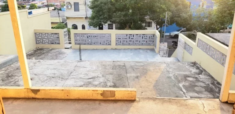 Imagem CASA RESIDENCIAL em MANAUS - AM, PARQUE 10 DE NOVEMBRO