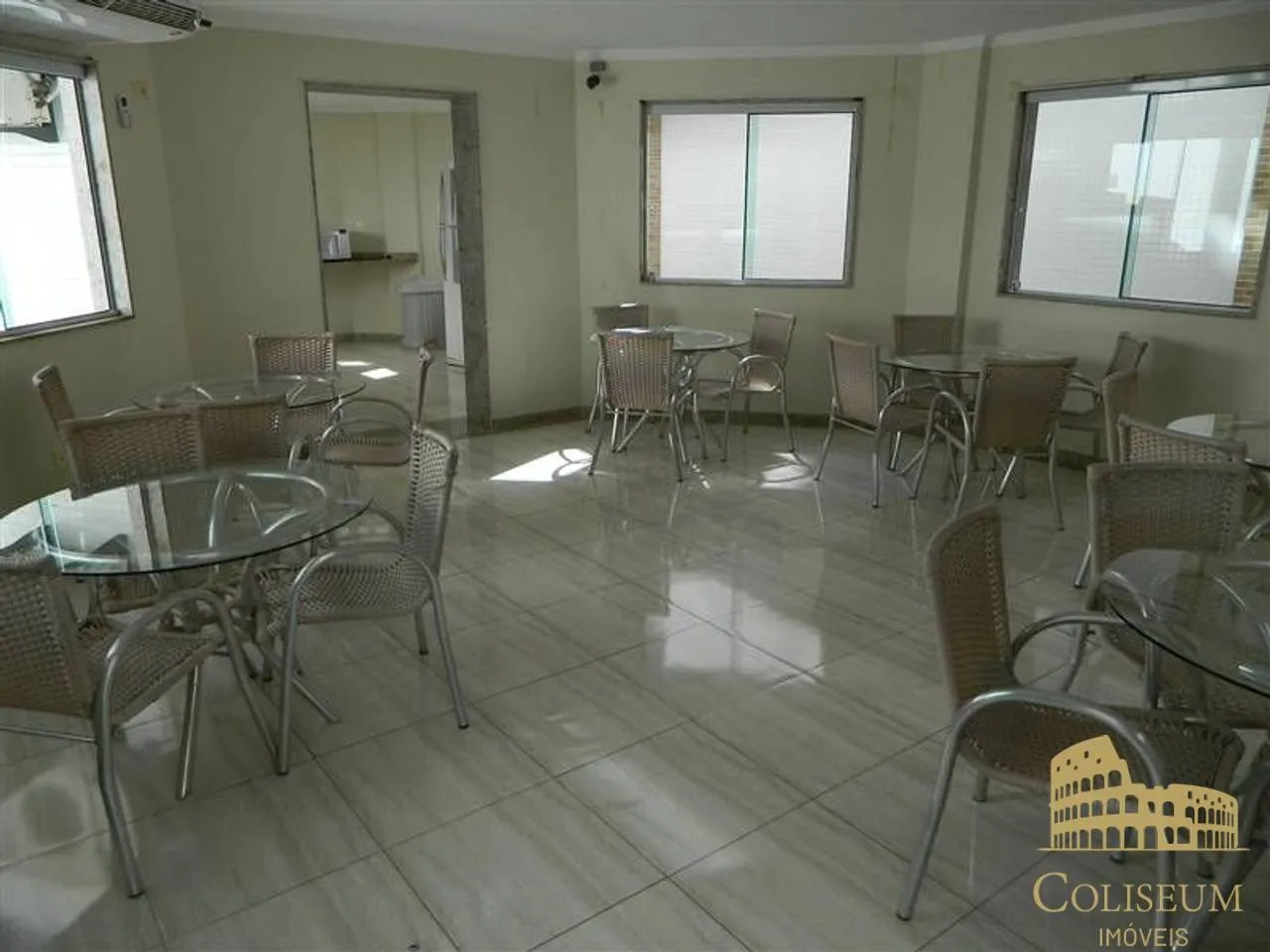 Imagem Apartamento com 3 dormitórios à venda, 161 m² por R$ 1.300.000 - Tupi - Praia Grande/SP