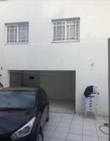 Imagem Casa para Venda - 100m², 4 dormitórios, sendo 1 suites, 3 vagas - Medianeira