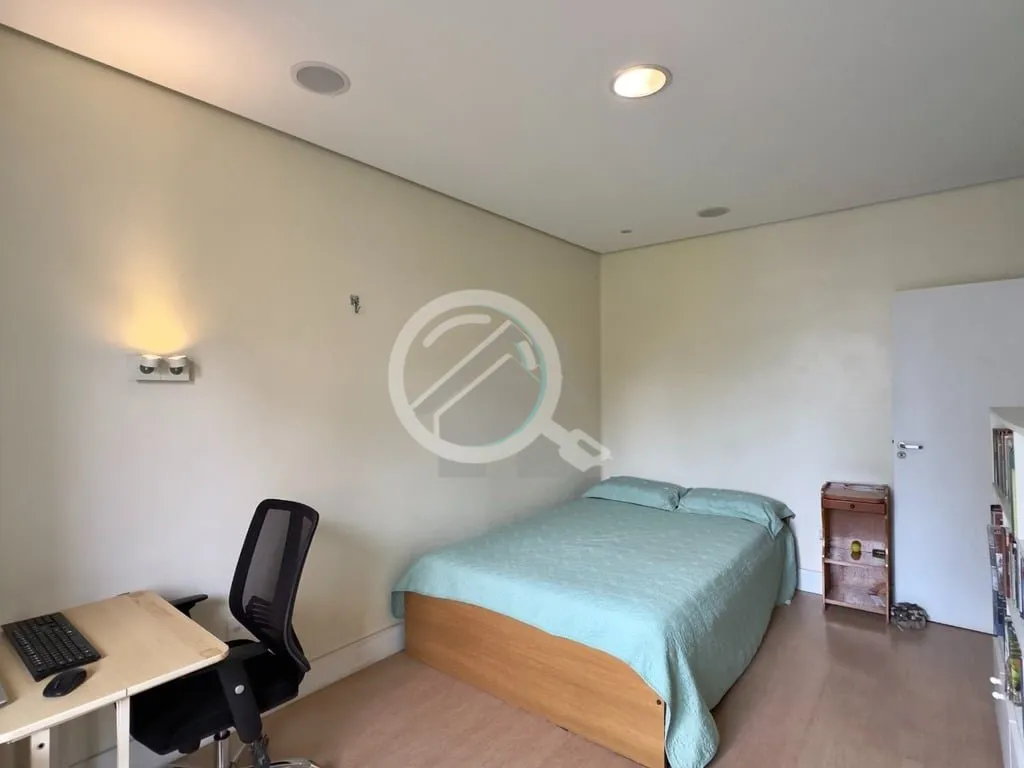 Imagem Apartamento de 80m², 3 dormitórios, sendo 1 com sacada, peças ampla, living para 2 ambientes, coz...