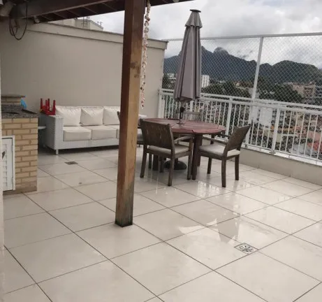 Imagem Cobertura com 4 Quartos à Venda, 168 m² em Taquara - Rio de Janeiro