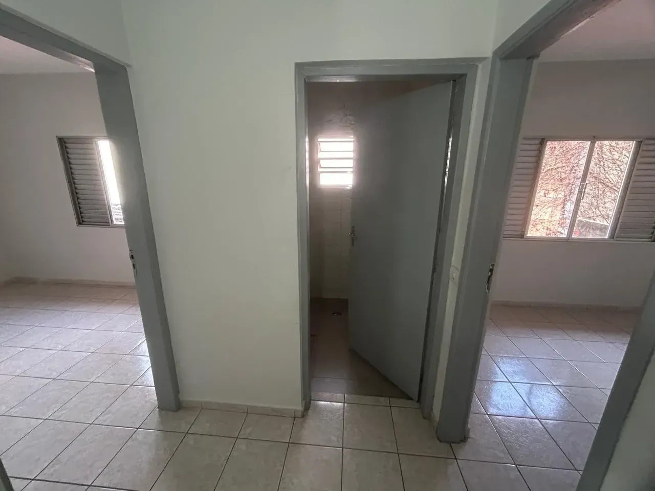 Imagem Casa com 2 Quartos para Alugar, 90 m² em Vila Anastácio - São Paulo