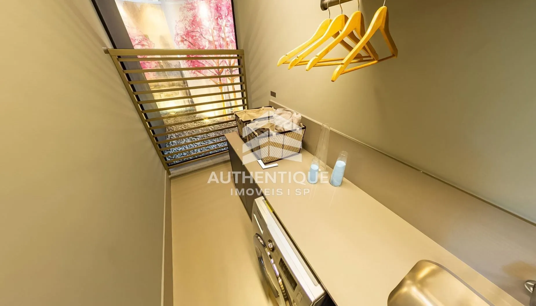 Imagem PRAÇA LINDENBERG CLODOMIRO ITAIM - Apartamento à venda em São Paulo/SP