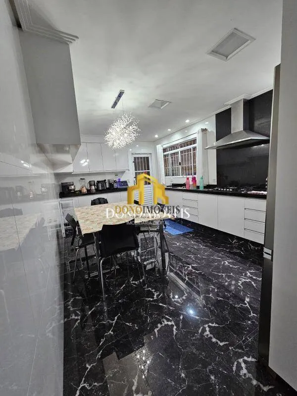 Imagem Casa 150 m² 3 dorms 1 suíte jacuzzi Santa Maria Santo André