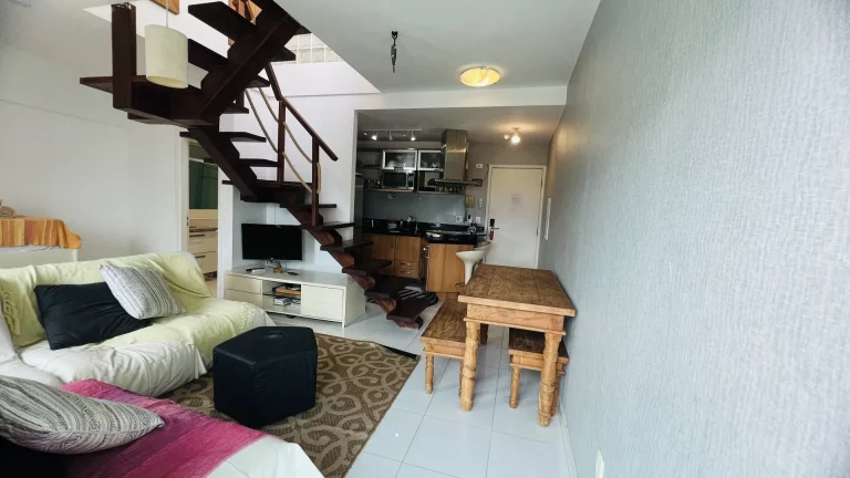 Imagem Flat à venda Riviera módulo 6 andar alto finamente decorado