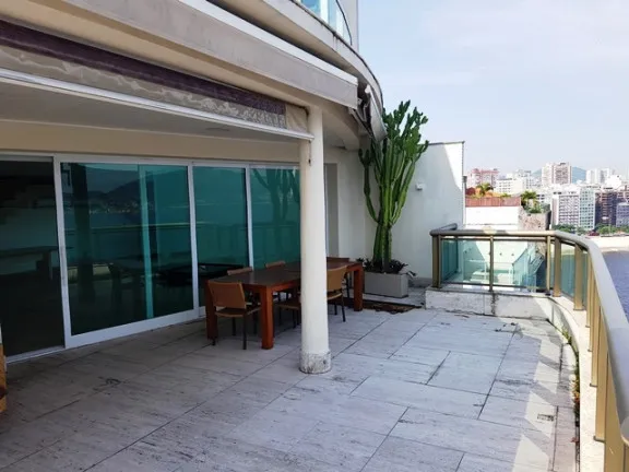 Imagem Cobertura com 5 Quartos à Venda, 680 m² em Icaraí - Niterói