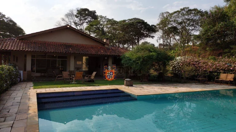 Imagem Sítio com 6 dormitórios à venda, 15000 m² por R$ 1.500.000,00 - Cachoeira - Atibaia/SP