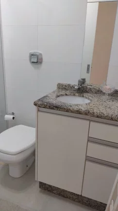 Imagem Apartamento com 3 dormitórios no Centro de Balneário Camboriú