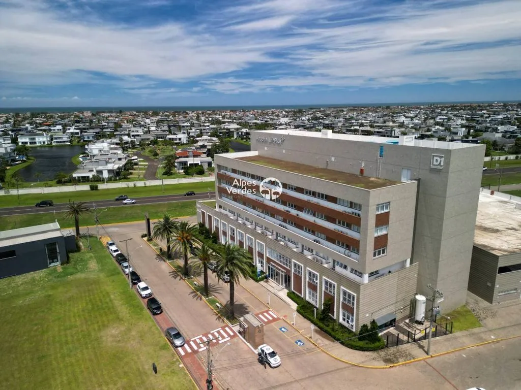 Vende-se sala comercial em hospital de Xangri-lá-41.22m2 - Valor R$450.000,00