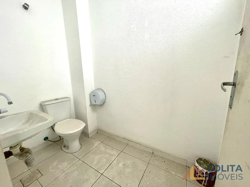 Imagem Sala Comercial de 33 m² à Venda no Centro de Florianópolis/SC: