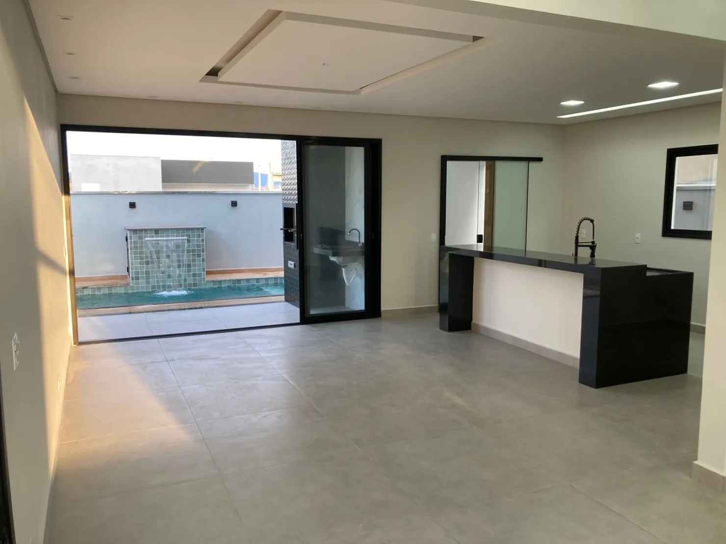 Imagem Casa à venda 3 Quartos, 1 Suite, 4 Vagas, 250M², Parque Residencial Maria Elmira, Caçapava - SP | Residencial Malibu
