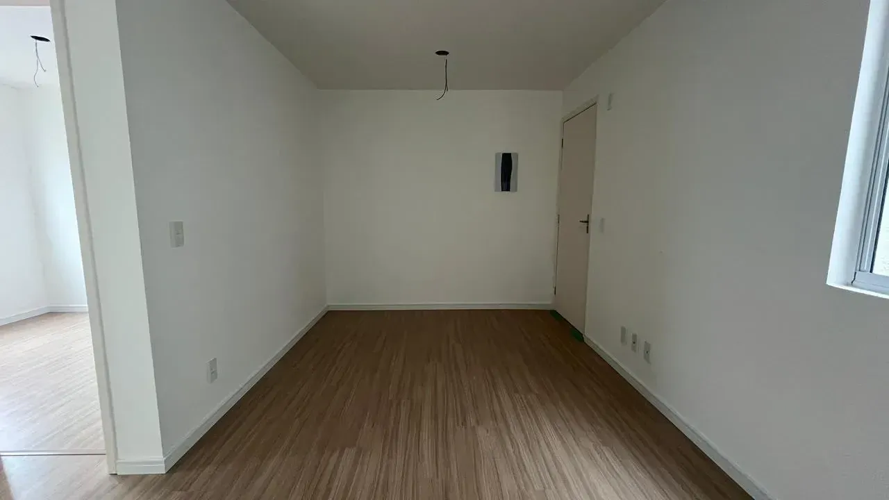 Imagem Apartamento com 2 Quartos à Venda, 40 m² em Jardim Itaqui - Campo Largo