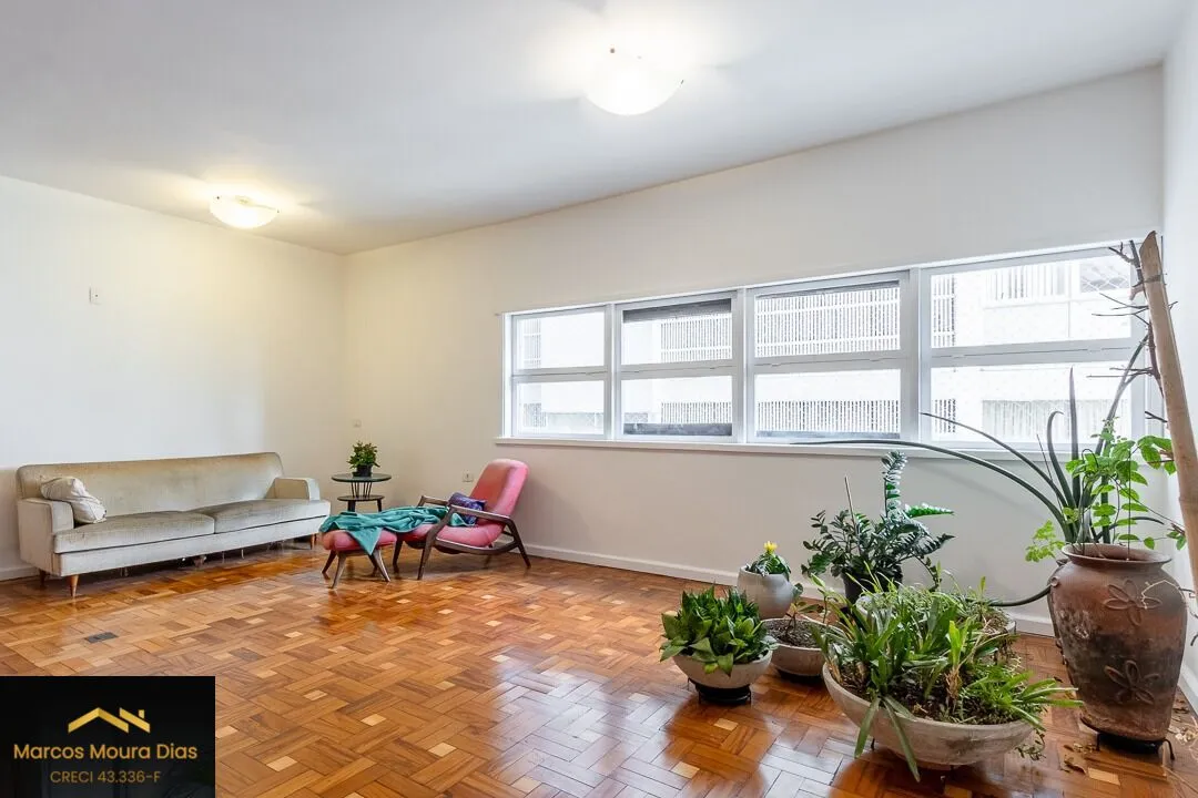 Imagem Apto Reformado na Av. Angelica, 144m², 3 dorms (1 suíte), lavabo, 2 vagas