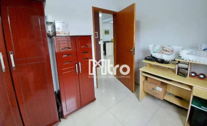 Imagem Casa com 5 dormitórios à venda, 266 m² por R$ 600.000,00 - Santa Rita - Guaratinguetá/SP