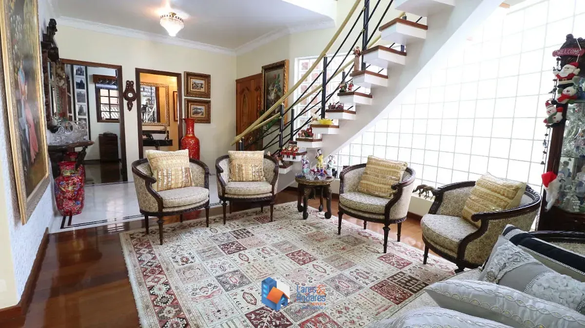 Imagem Sobrado para venda em Santo Amaro com 3 quartos, sendo 3 suítes, 283.79m²