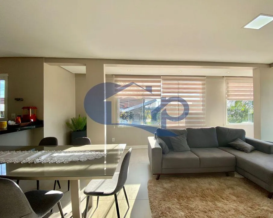Imagem Apartamento 3 Dormitorios com Suite e Lareira a Venda no Stan - Torres/RS