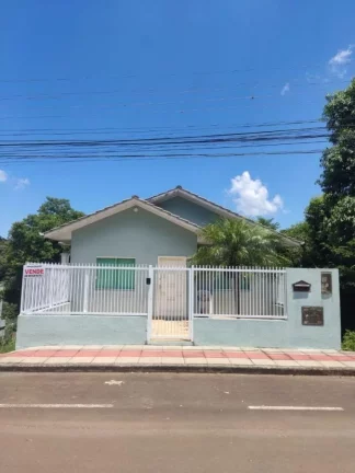 Foto do imóvel Casa para Venda em Concórdia, Parque Exposições, 3 dormitórios, 1 suíte, 1 banheiro, 3 vagas em Luiz Sandi