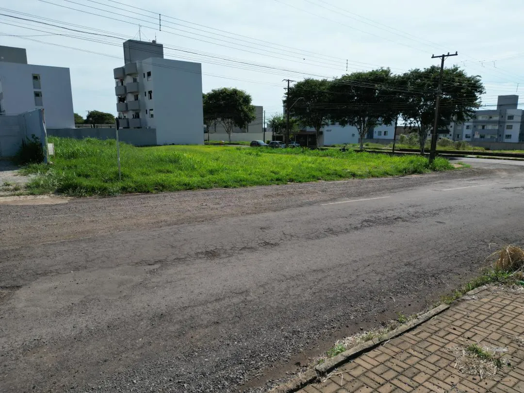 Imagem Terreno à venda em Cascavel, Fag - Rede de Esgoto e Rua Asfaltada