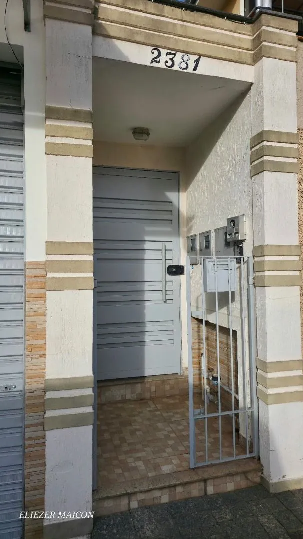 Imagem Casa a venda com 3 quartos na rua fosco pardini em Poços de Caldas - MG