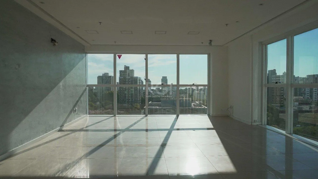 Imagem Conjunto/Sala para Venda - 47.55m², 0 dormitórios, Menino Deus