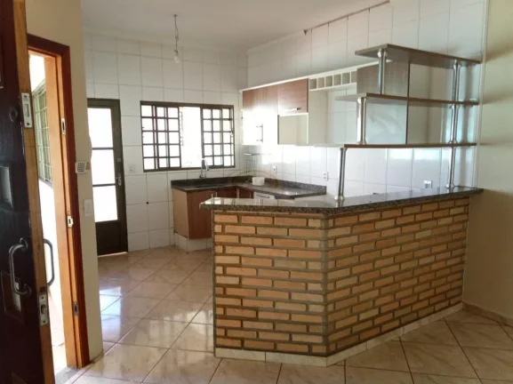 Imagem VENDO CASAS PARA PONTO COMERCIAL EM LOCALIZAÇÃO ESTRATÉGICA