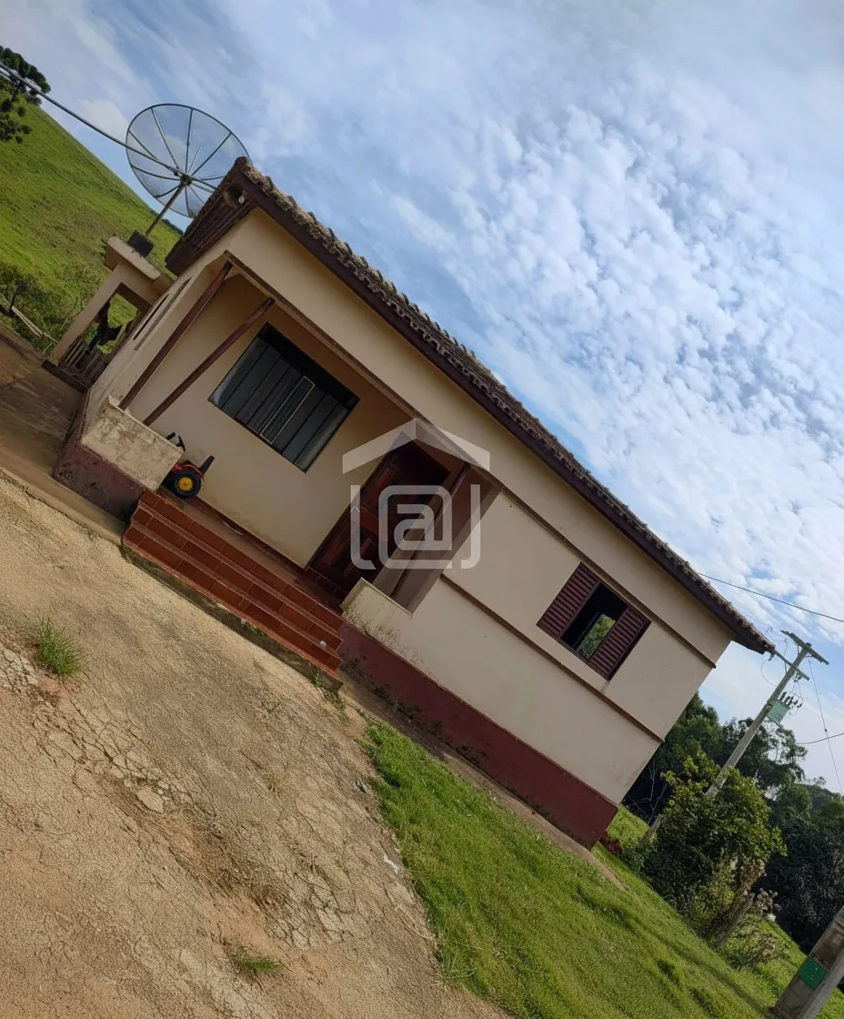 Imagem Sítio 23 m² à venda em Zona Rural, Poços de Caldas