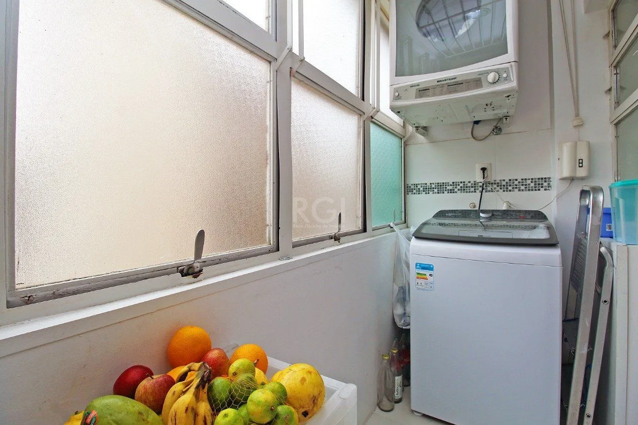 Imagem Apartamento 2 dormitórios, no bairro Floresta, Porto Alegre/RS