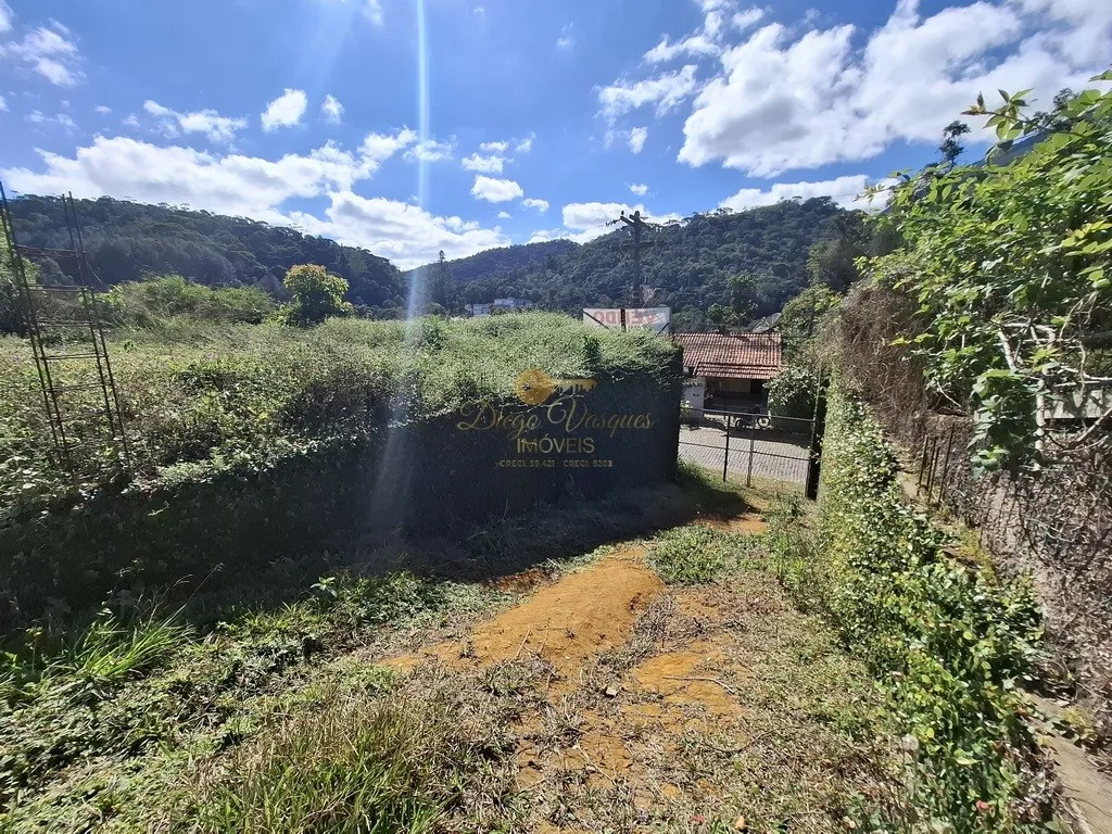 Imagem Terreno para Venda em Teresópolis / RJ no bairro Ermitage