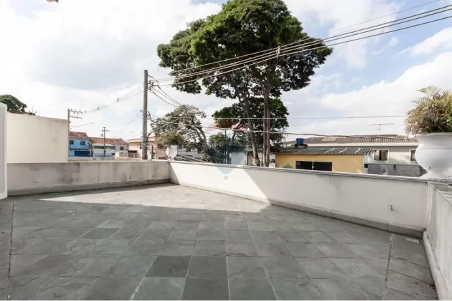 Imagem Casa bem localizada com 4 dormitórios 2 suíte 7 vagas 382m2