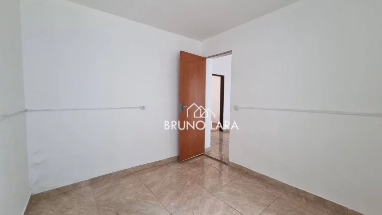 Imagem Casa disponível para locação no Centro – Igarapé/MG.