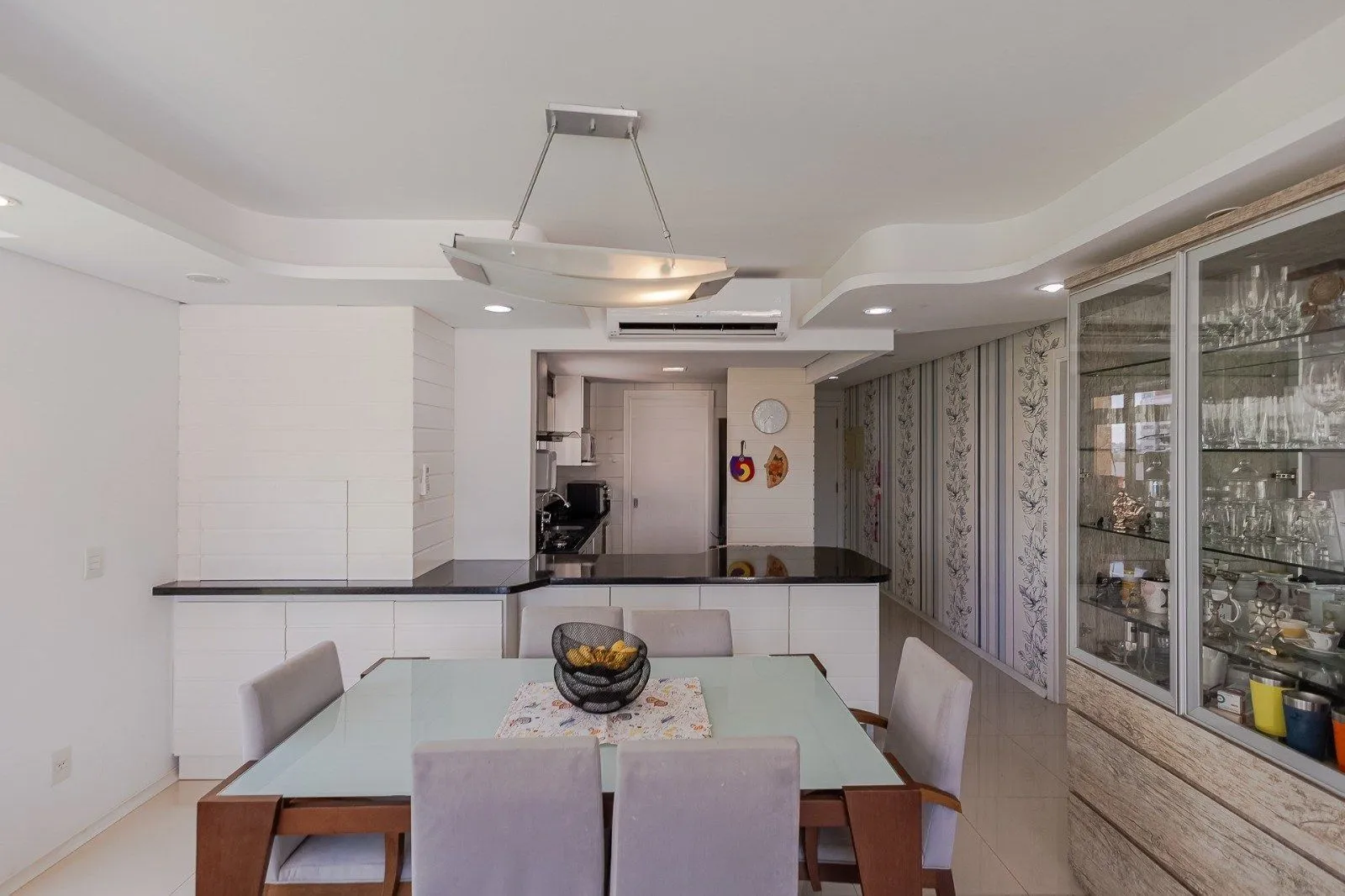 Imagem Apartamento 84m² 2 suítes 2 vagas no Petrópolis