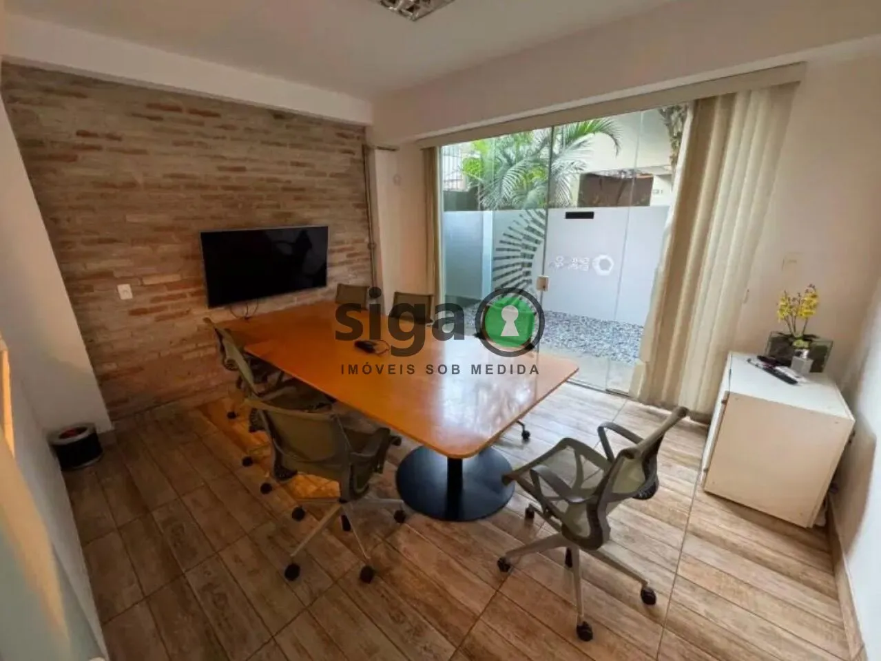 Imagem Casa Assobradada para locação Comercial com 4 salas , 5 banheiros e 8 vagas no Jd Paulistano