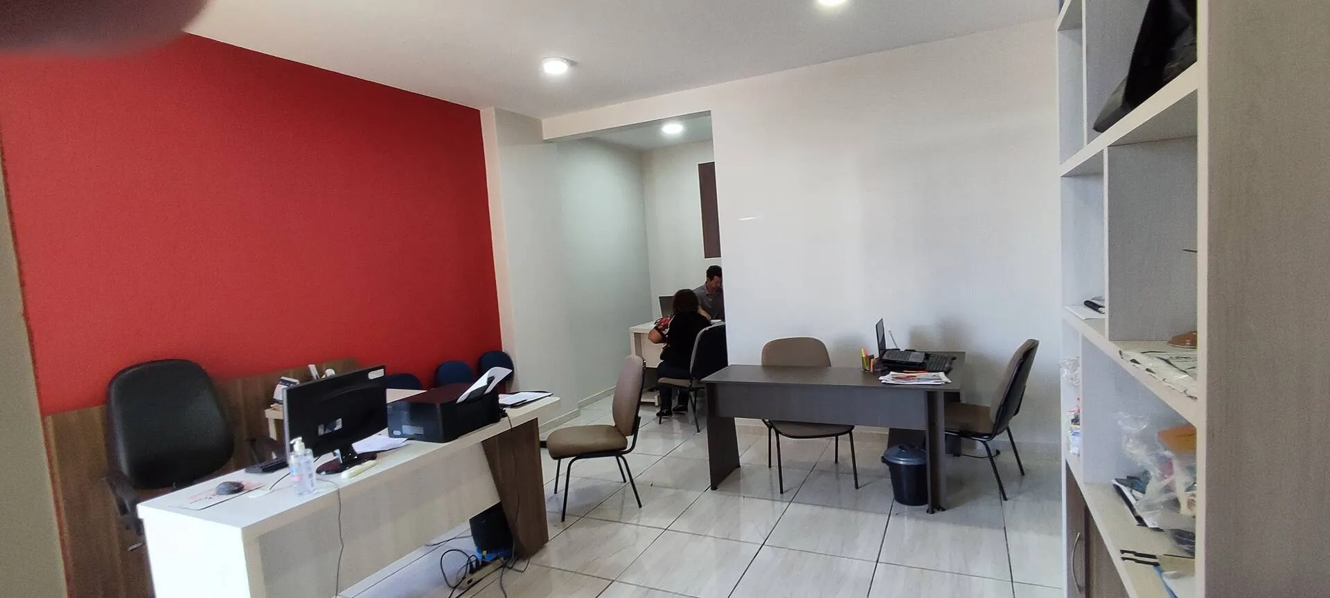 Imagem Oportunidade: Sala Comercial Usada em Cascavel - Centro - 89m² - Portaria 24h e Elevadores