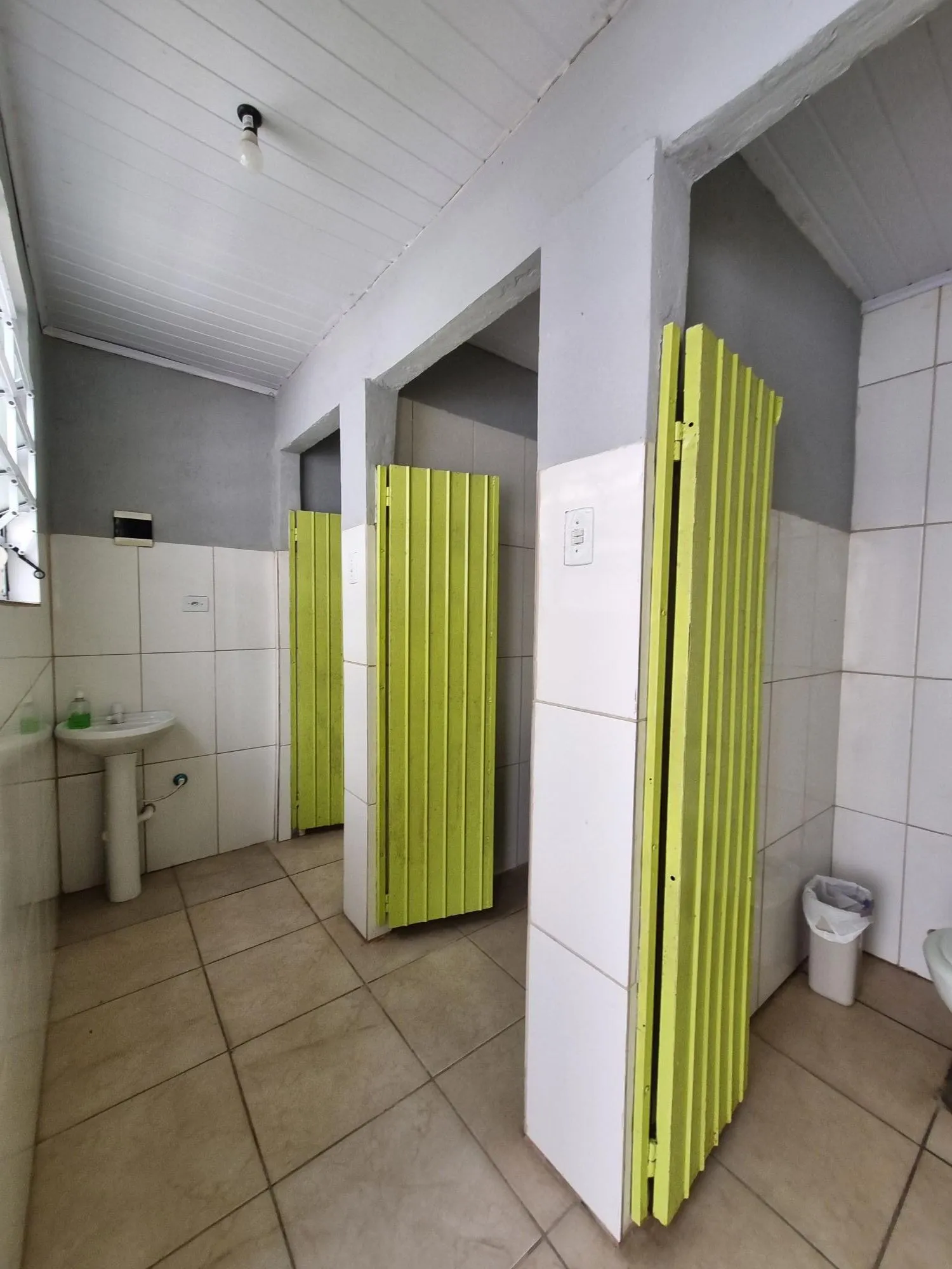 Imagem Casa Comercial em Menino Deus
