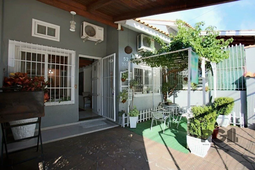 Imagem Casa para Venda - 70m², 3 dormitórios, 2 vagas - Jardim Leopoldina