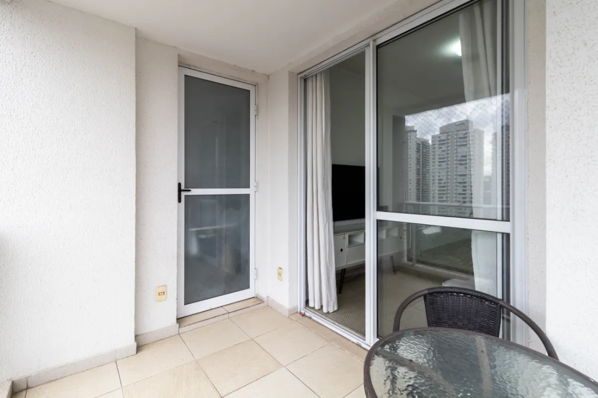 Imagem Apartamento para venda em Vila Anastácio com 2 quartos, sendo 1 suíte, 66m2