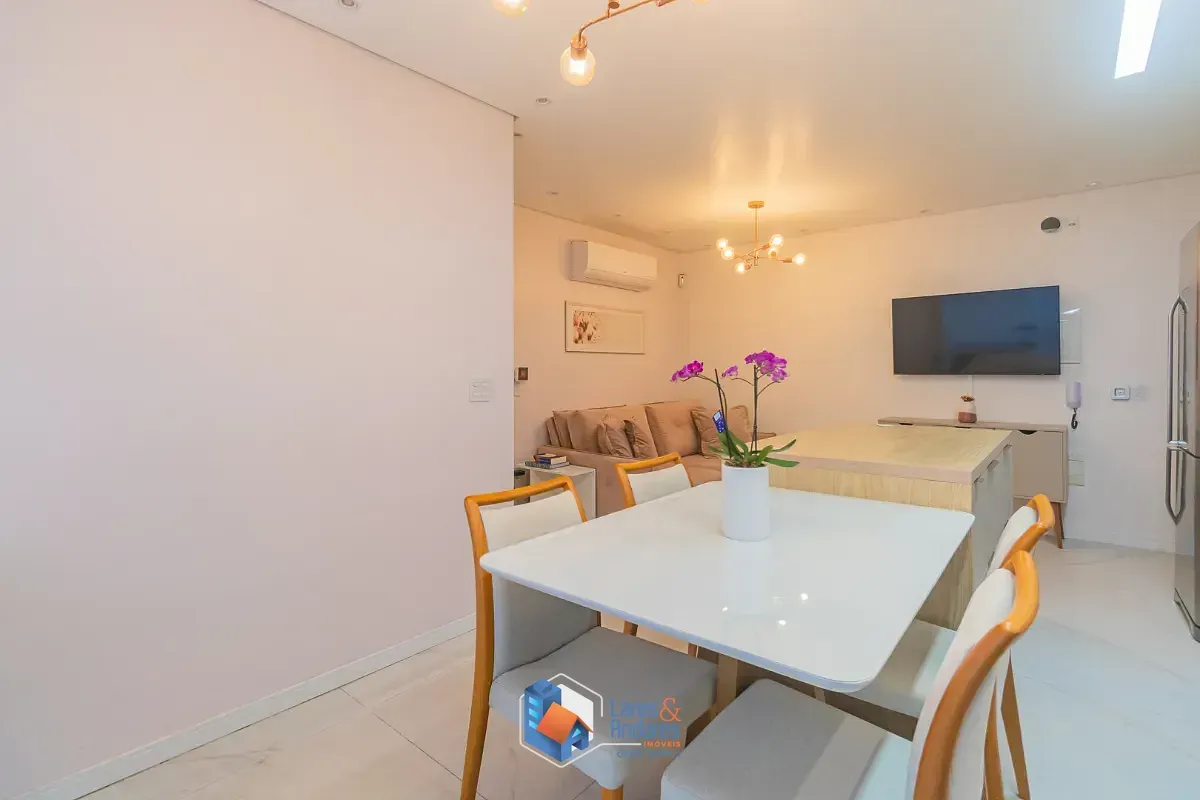 Imagem Apartamento para venda em Vila Uberabinha com 2 quartos, sendo 1 suíte, 53m²