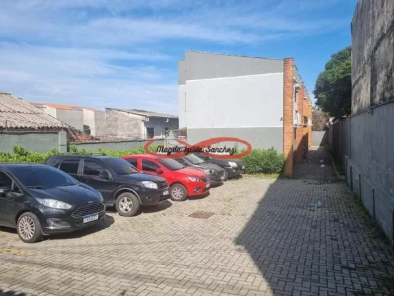 Imagem Sobrado em Condomínio à Venda – Itaquera, São Paulo (SP).