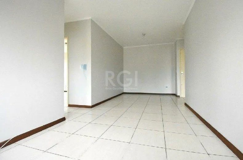 Imagem Apartamento de 2 dormitórios, 1 vaga de garagem coberta e escriturada.